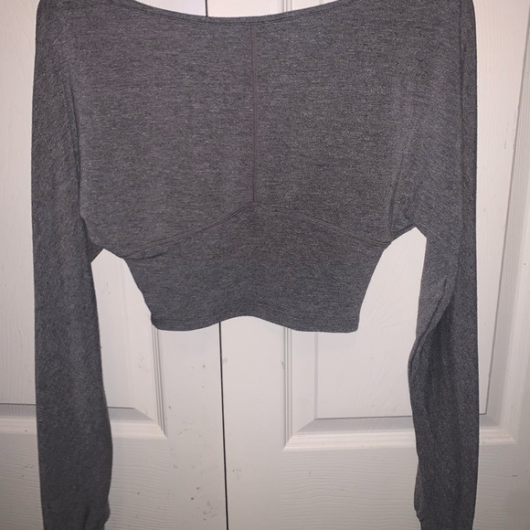 Buffbunny crop top - Picture 3 of 3